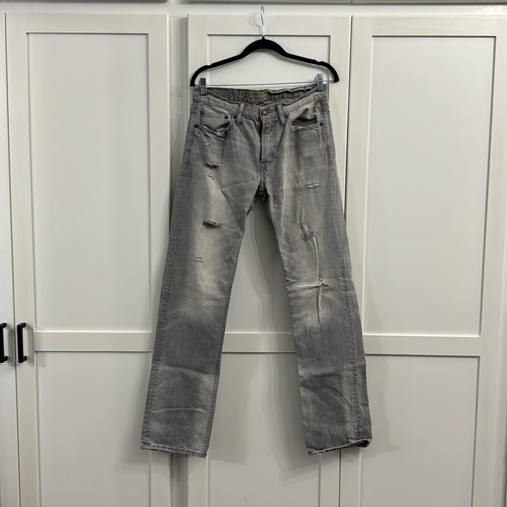 American Eagle Men’s Grey Distressed Jean 30x34